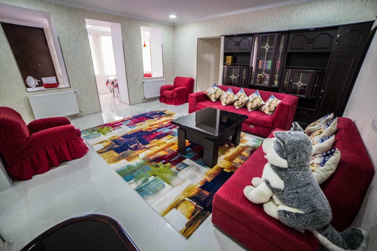 Guest House Theodora Kutaiszi Kültér fotó