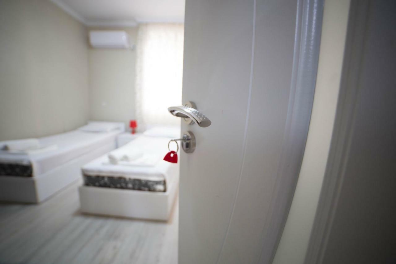 Guest House Theodora Kutaiszi Kültér fotó